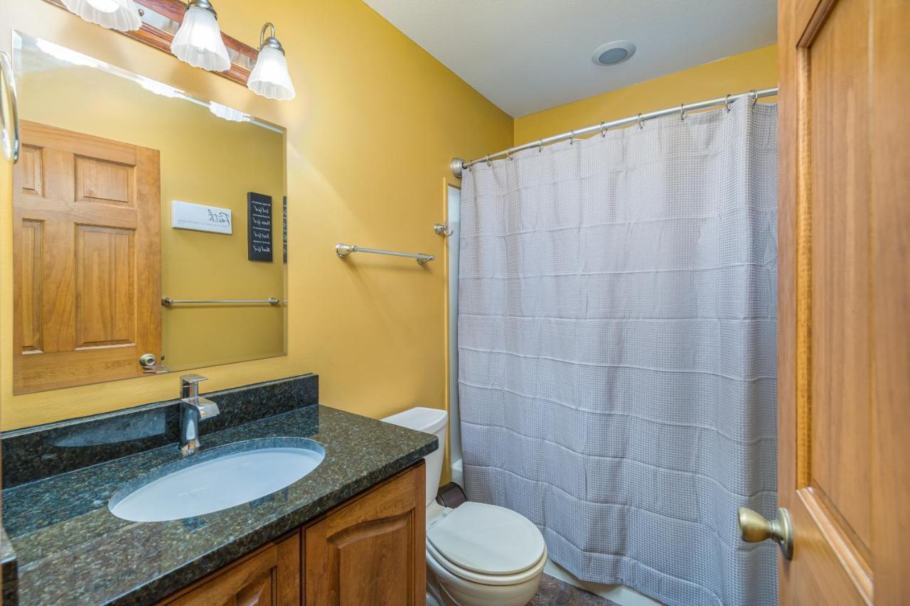 North Ridge Place Brand New Log Cabin With Hot Tub Great Location Севьервилл Экстерьер фото